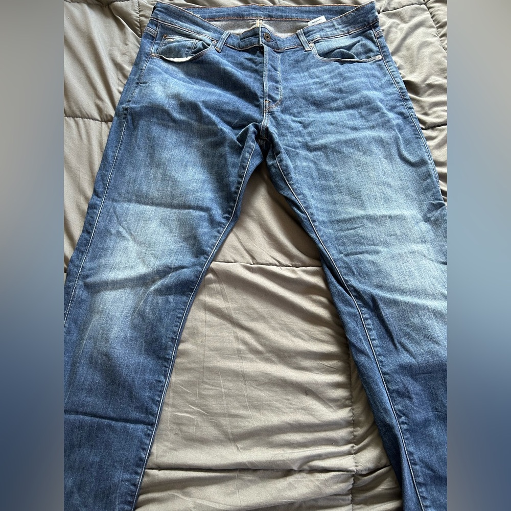 New without tags, never worn, no rips or tears